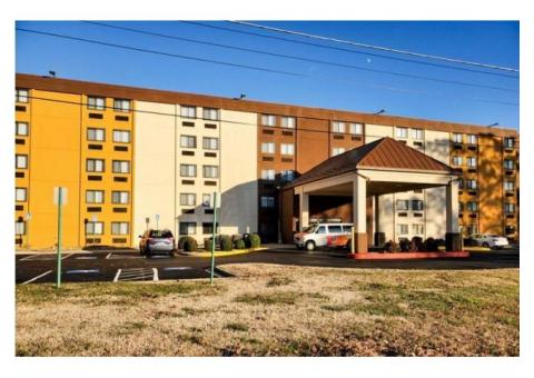 Peaceful Hotel Vicinity MGM National Harbor Oxon Hill MD