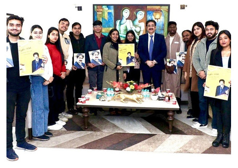 Coffee with Sandeep Marwah: A Reflective Session on Education