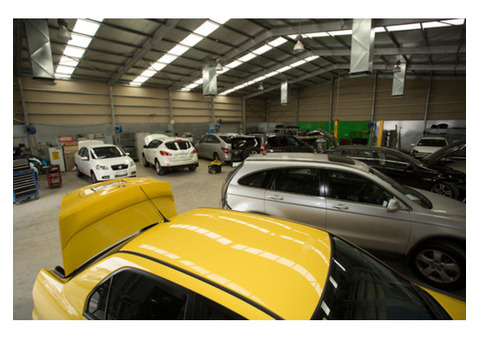 #1 Vehicle Crash Repairs at Adelaide - Call Now!