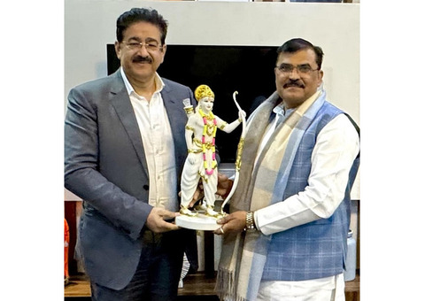 Sandeep Marwah Honored for His Spiritual Activities