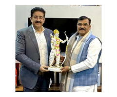 Sandeep Marwah Honored for His Spiritual Activities