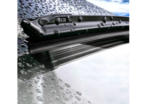 Rear Windshield Wiper Technologies for Enhanced Visibility