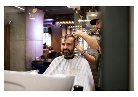 Experience Dubai's Cheap Barber Shop Excellence