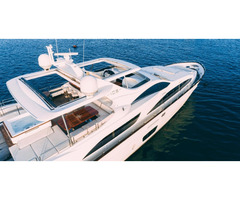 Owner sells Megayacht Azimut Jumbo 105 year 2006 located in Costa Rica