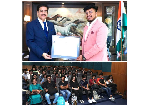 Workshop by Madhav Singla “Musicians in Front of Camera” with Students