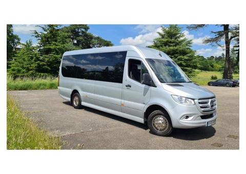 Minibus Hire in London