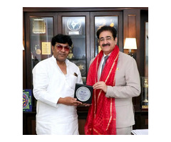 Sandeep Marwah Honoured by Star International MSME Forum