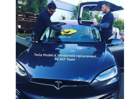 Emergency windshield service