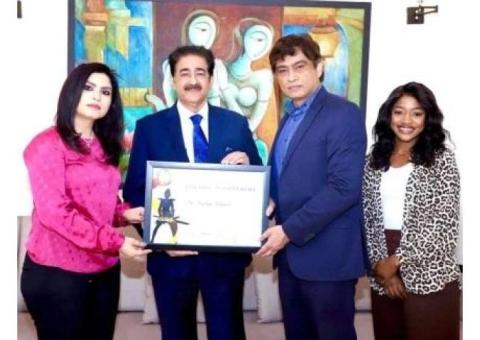 WAOW Presented Life Time Achievement Award to Sandeep Marwah