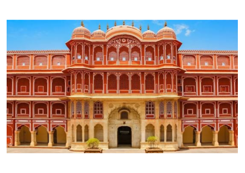 Explore The Beauty of the Pink City with KK Holidays