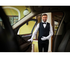 Luxury Limousine Service | Royal Limousine