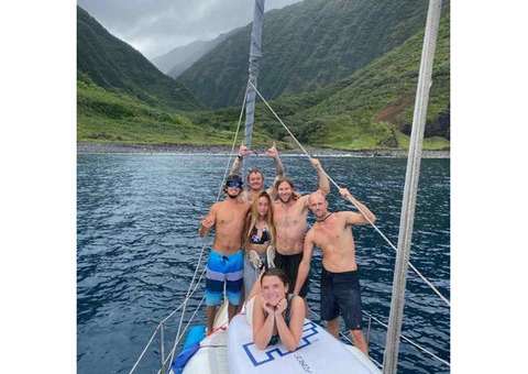 Boat Tours in Waikiki