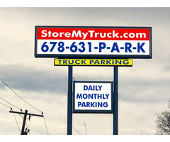 Trailer Storage Near Me | Semi Truck Parking