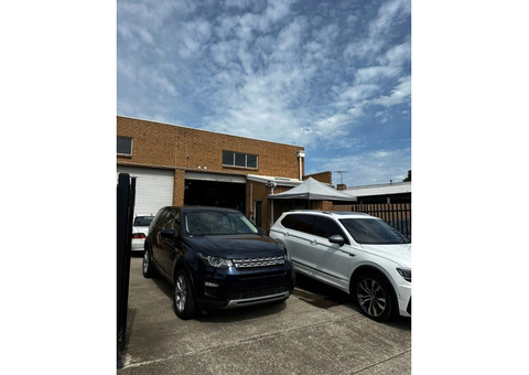 Mercedes car mechanic Adelaide