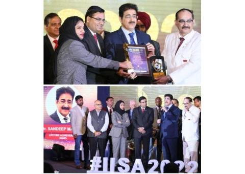 Sandeep Marwah Honoured with III Life Time Achievement Award