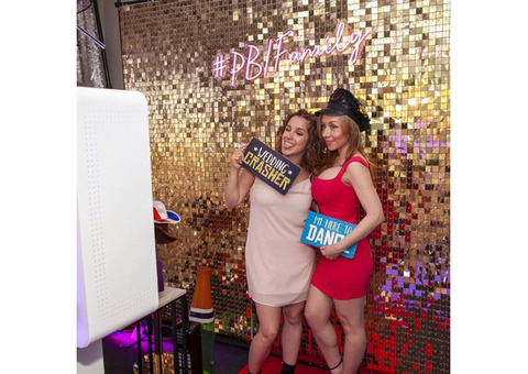 Top photo booth rental in Texas.