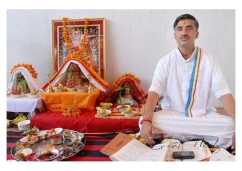 Traditional Hindu Pandits | Event Needz