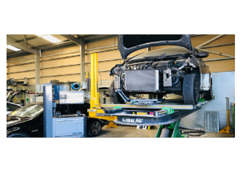 Top Crash Repairs Panel Shop at Adelaide - Contact Now