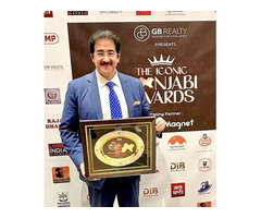 Sandeep Marwah Honored with Iconic Punjabi Award at Grand Ceremony