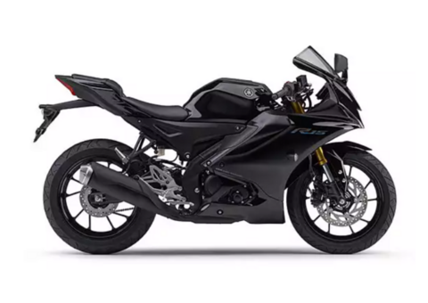 Yamaha R15 V4 on Road Price in Mysore