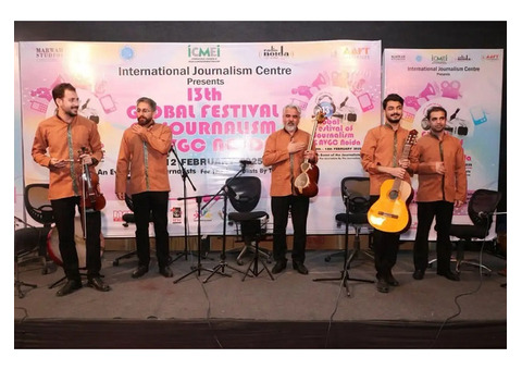 Iranian Musical Group Performs Live at AAFT