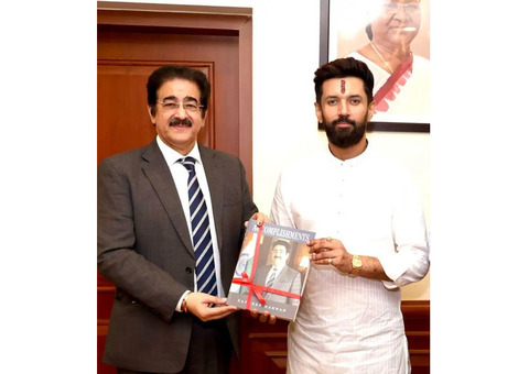 Dr. Sandeep Marwah Meets Union Minister Chirag Paswan
