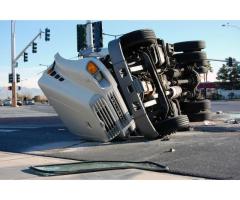 Free Consultation with 18 Wheeler Accident Attorneys Houston