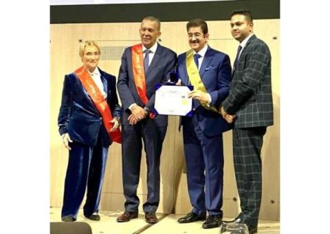 Sandeep Marwah Honored with Regal British Award in London