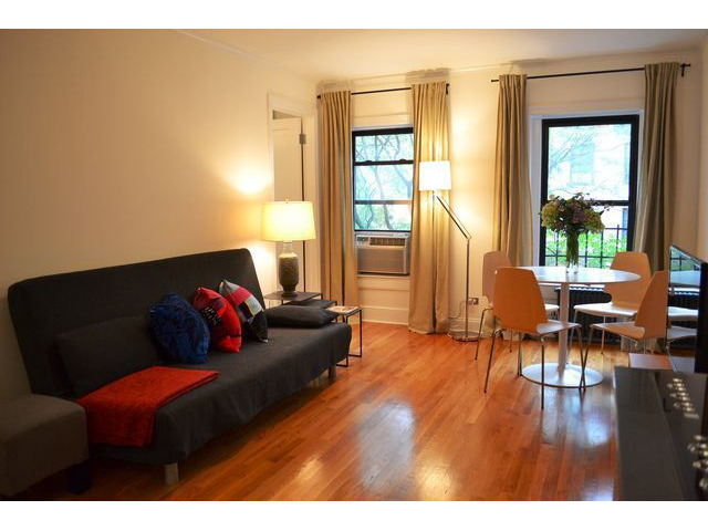 SPACIOUS 1 BED/ 1 BATH APARTMENT IN DOWNTOWN PALO ALTO