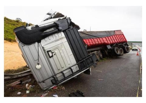 Hire Experienced Houston Trucking Accident Attorney