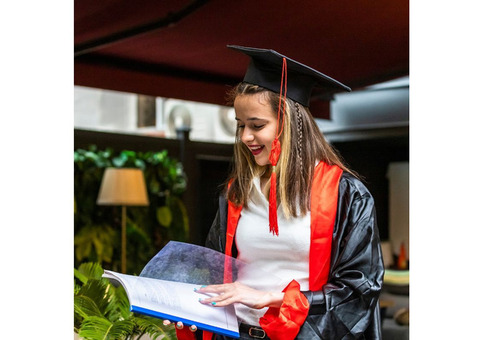 Diploma in Holistic Nutrition