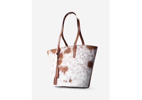 What to Look for When Shopping for a Premium Cowhide Shoulder Bag