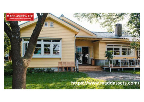 Discover Your Dream Stunning Farmhouse for Sale in Florida