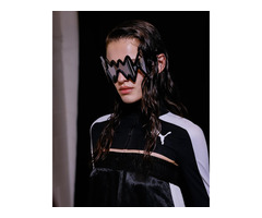 Professional Fashion Photographer in London for Stylish Shoots
