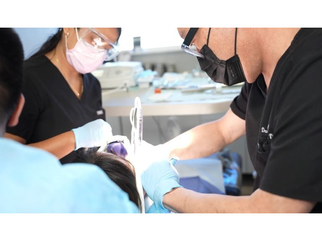 Oral surgeon Los Angeles