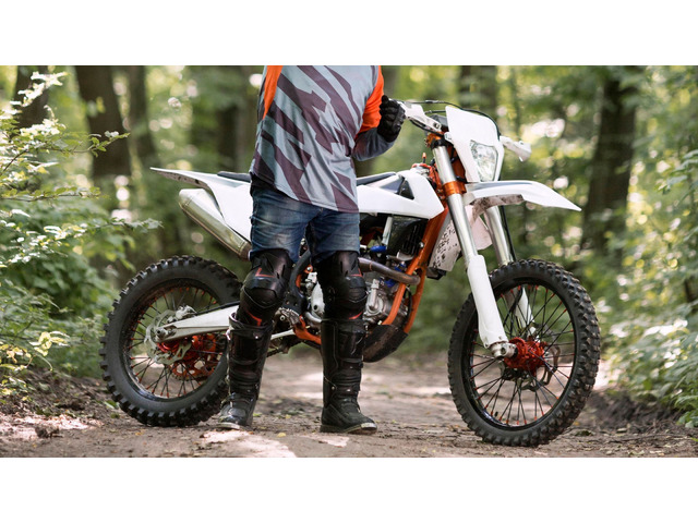 Motorcycle Skid Plate Buying Guide: Protect Your Bike on Any Terrain