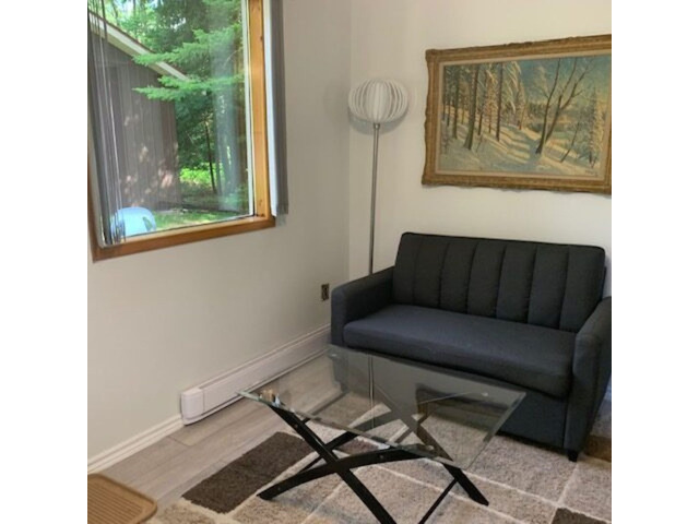 2 bedroom cottage rental Sauble Beach