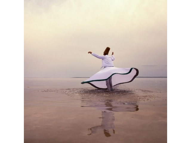 Discover the Path of Divine Love: Learn Sufism Online