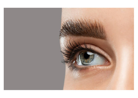 Wake Up Ready with Long-Lasting Eyelash Extensions