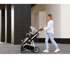 Mall Babysitting Care in Dubai – Smart Babysitters