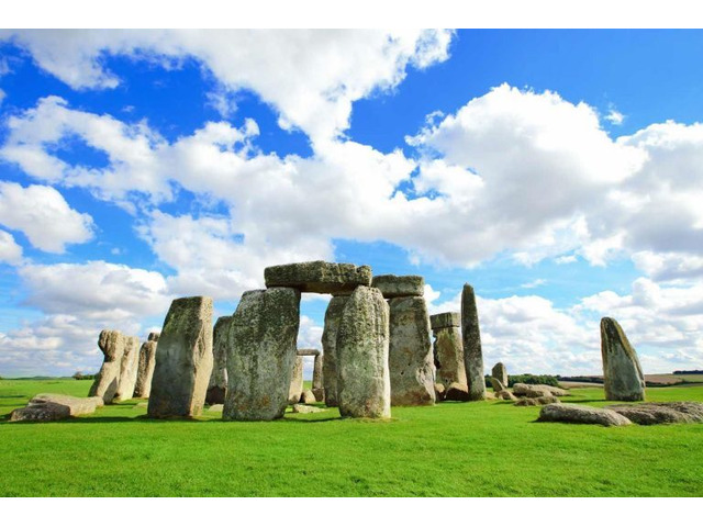 Tours to Stoneheng