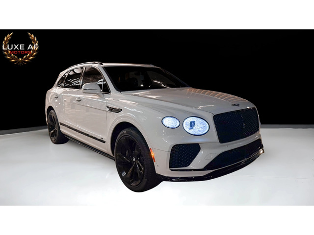 Houston’s Fast Lane, Reserved for the Few