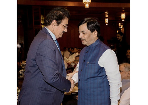 Dr. Sandeep Marwah Invites Senior BJP Leader Shri Shah Nawaz Hussain