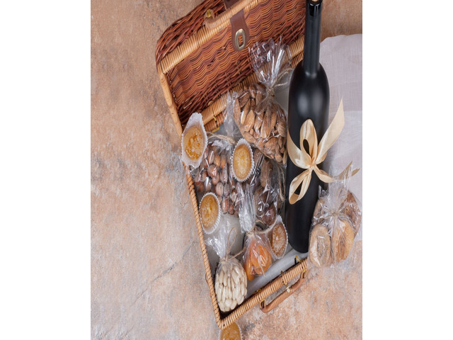 Luxury Alcohol Gift Sets for Sale UK – Ideal for Gifting