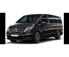 Get the star treatment with LimoFahr's Airport Transfer in Frankfurt