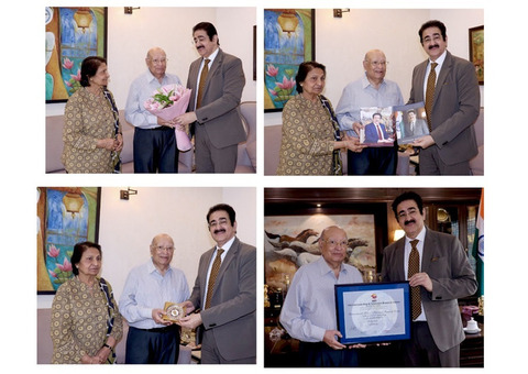 Lord Raj Loomba Honoured Visit to Marwah Studios