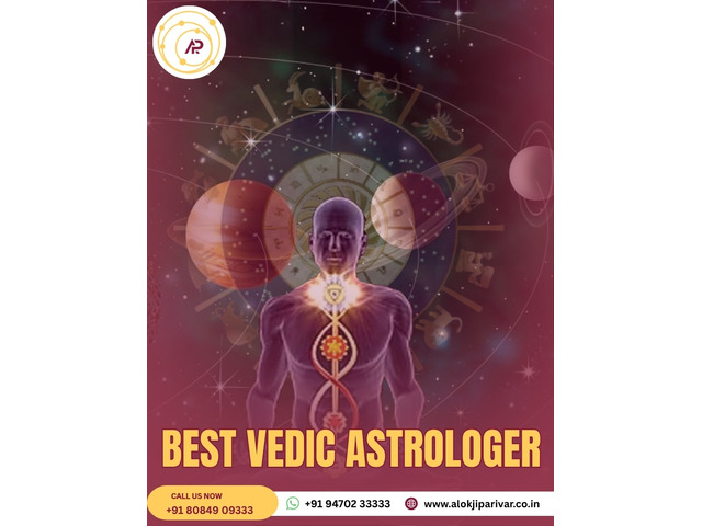 Get Solutions from the Best Vedic Astrologer — 24×7 Online