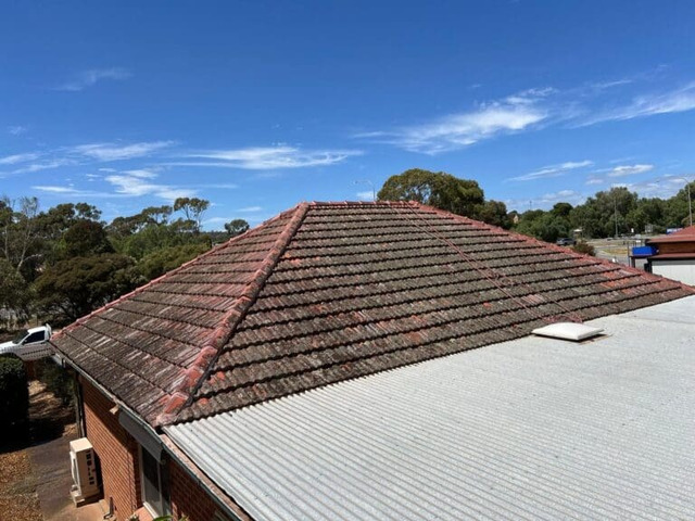 Reliable Roof Tile Replacement in Adelaide with Local Adelaide Roofers