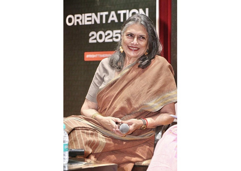 Padma Shri Dr. Sunita Kohli Inspires New Batch of AAFT School