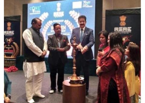 Minister MSME and Chancellor AAFT Presented COWE Awards